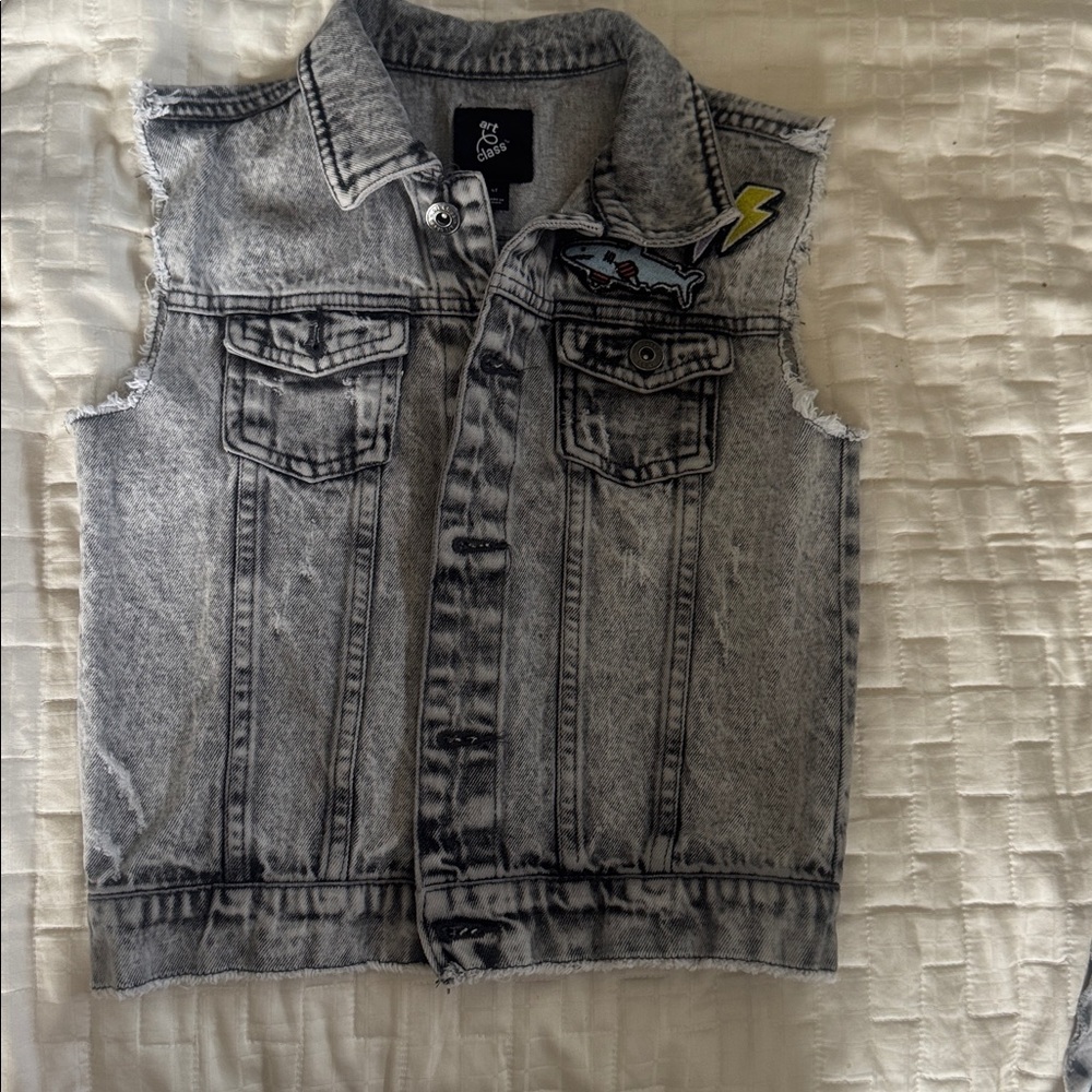 Art Class Gray Denim Vest with Shark and Lightning Patch